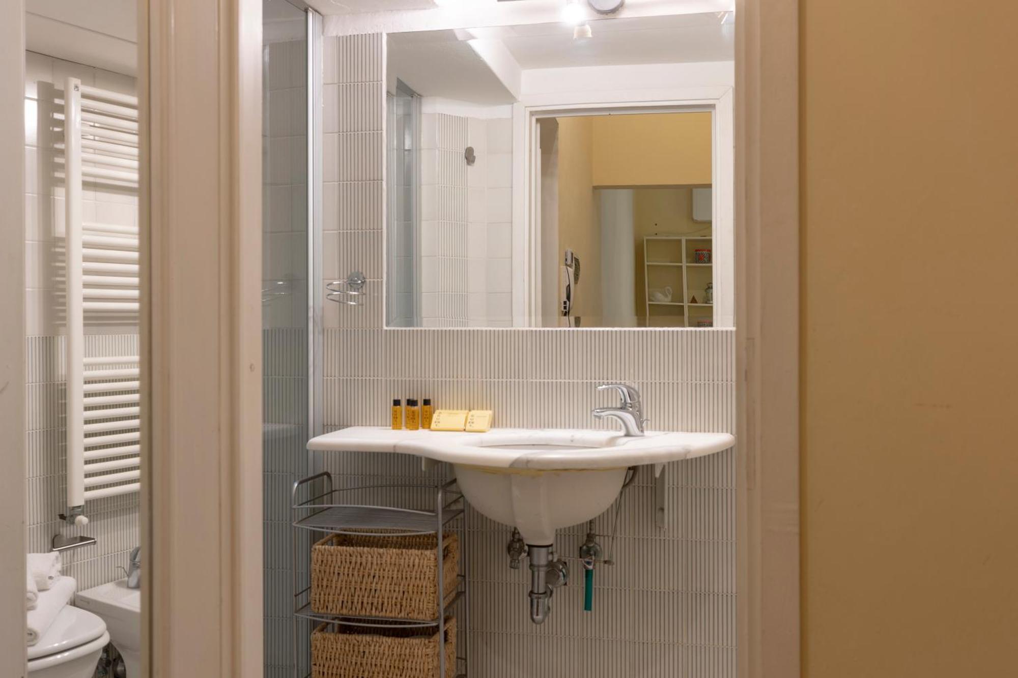 Sweet San Frediano Apartment Florence Extérieur photo